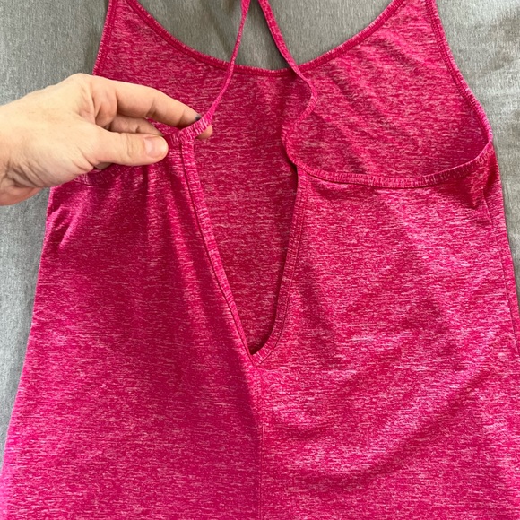 Women’s Nike Tank Top - Picture 4 of 6